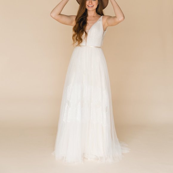 Wedding Gown: Phoenix